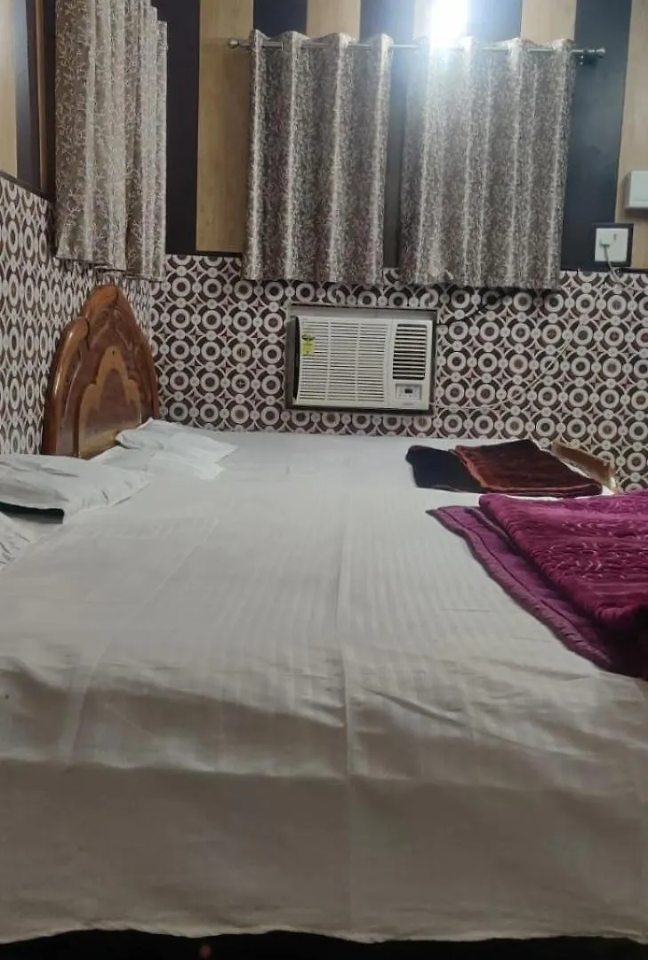 Bed & Breakfast Gayatri Paying Guest House Varanasi